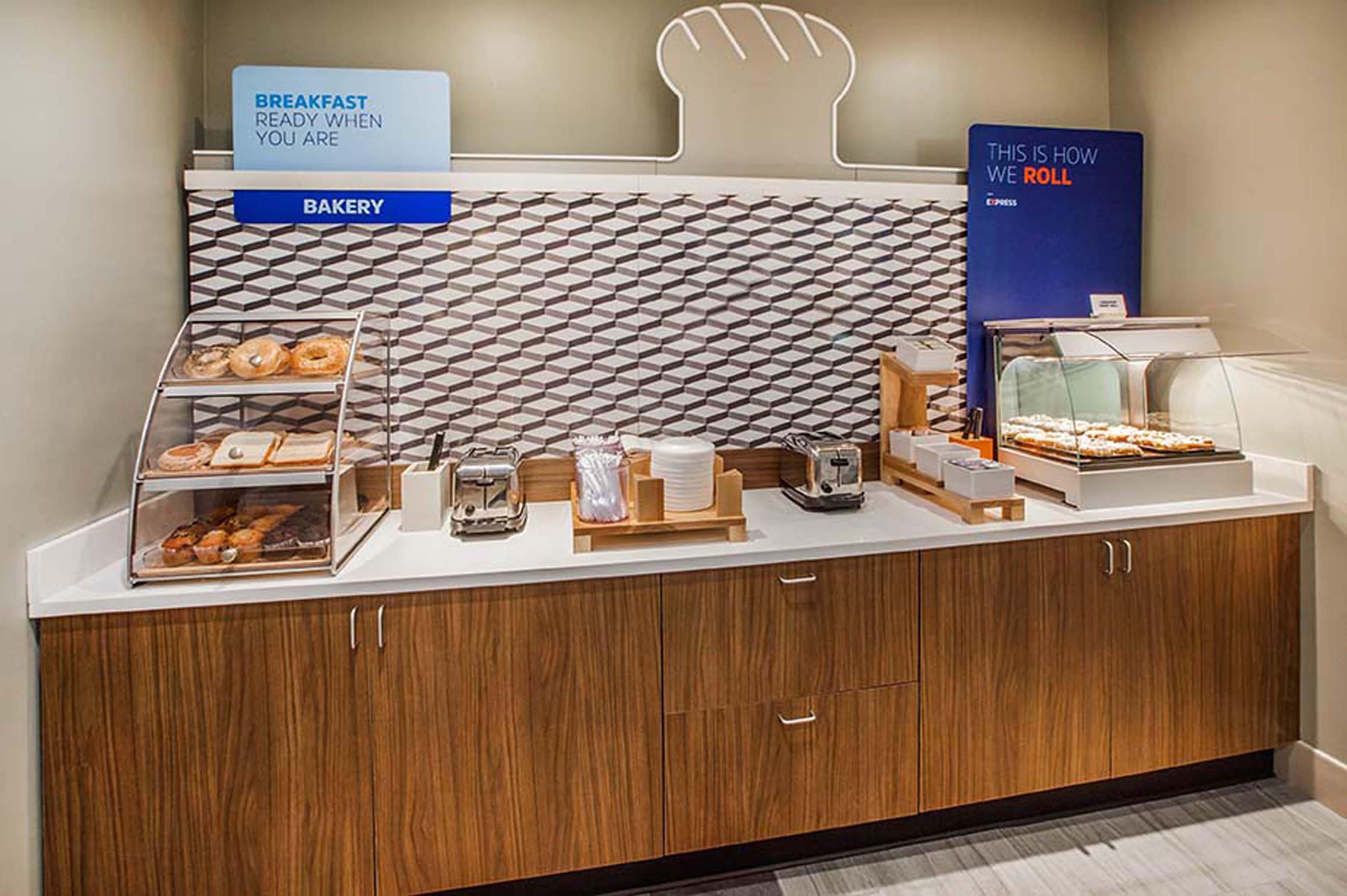 Holiday Inn Express & Suites New Castle By Ihg Exteriör bild